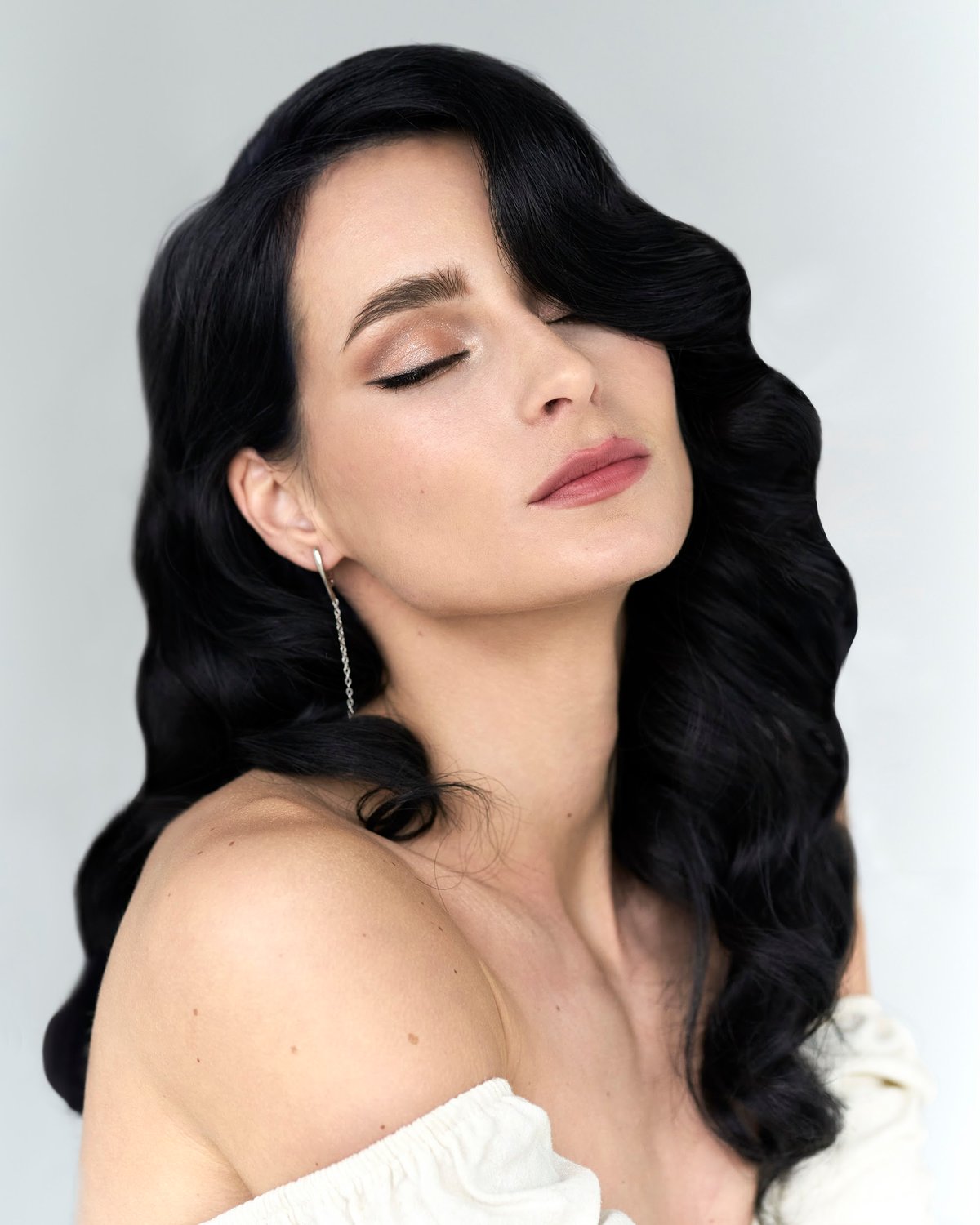 Bridal makeup & hair — Alexa, Amsterdam by Anna Merenfeld (photo 2)