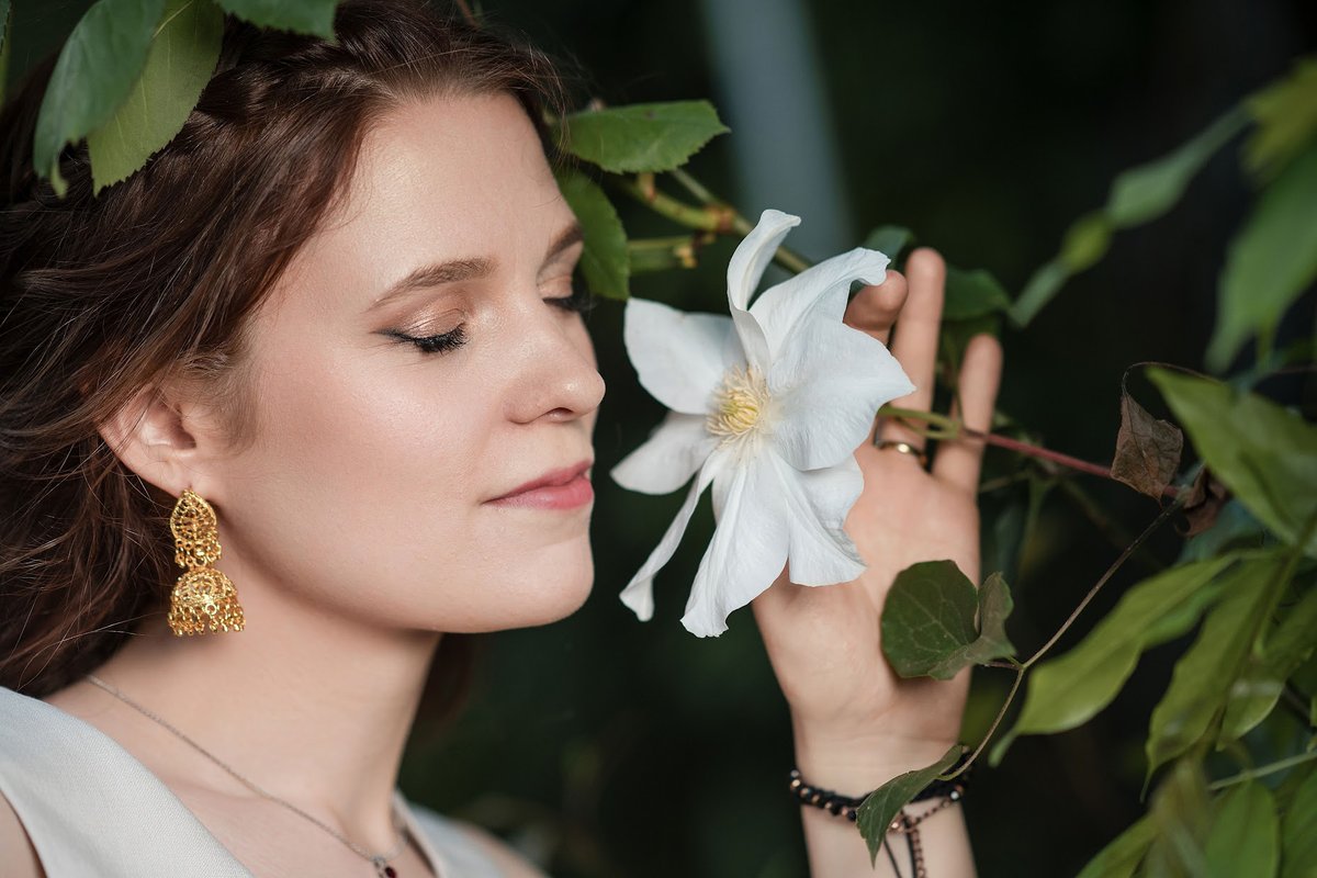 Photoshoot makeup & hair — Carly and Hannah, Amsterdam by Anna Merenfeld (photo 2)