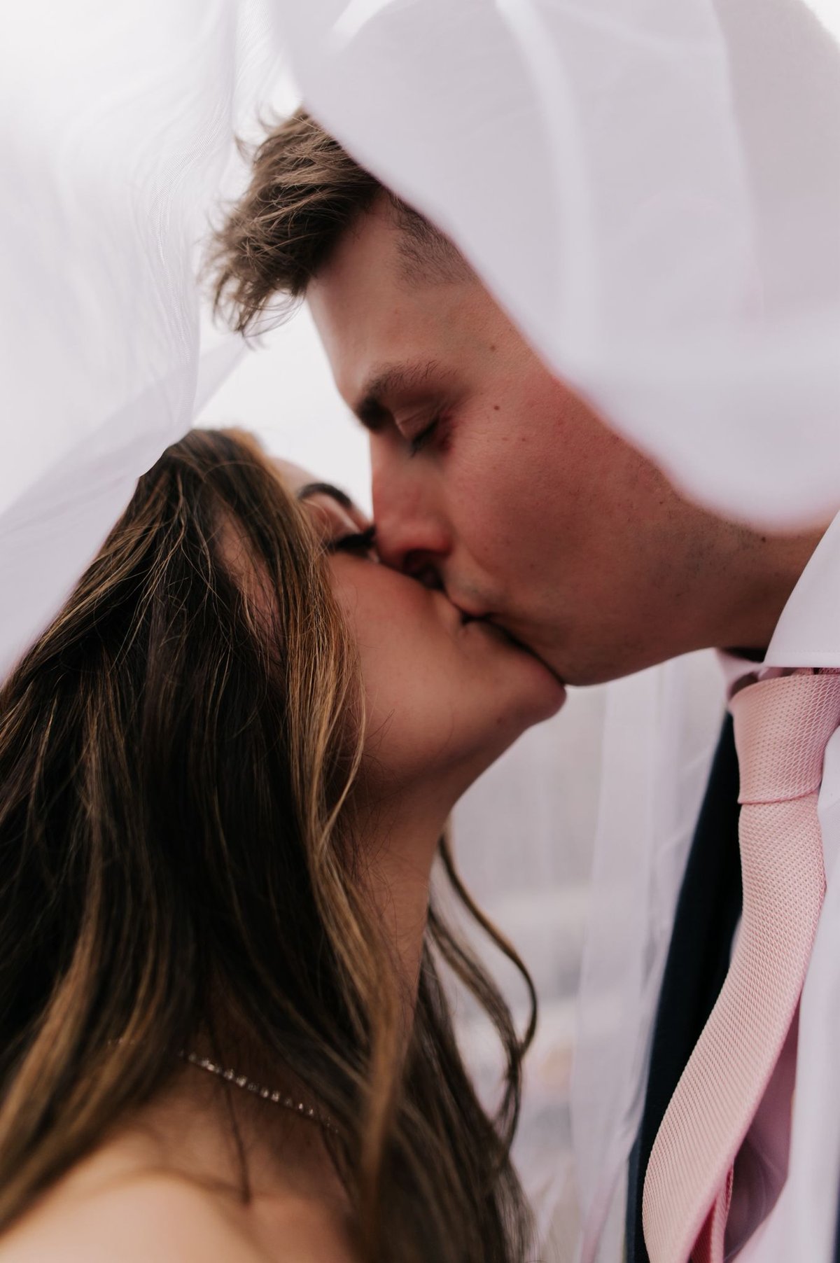 Bridal makeup & hair — Louise, Amsterdam by Anna Merenfeld (photo 3)