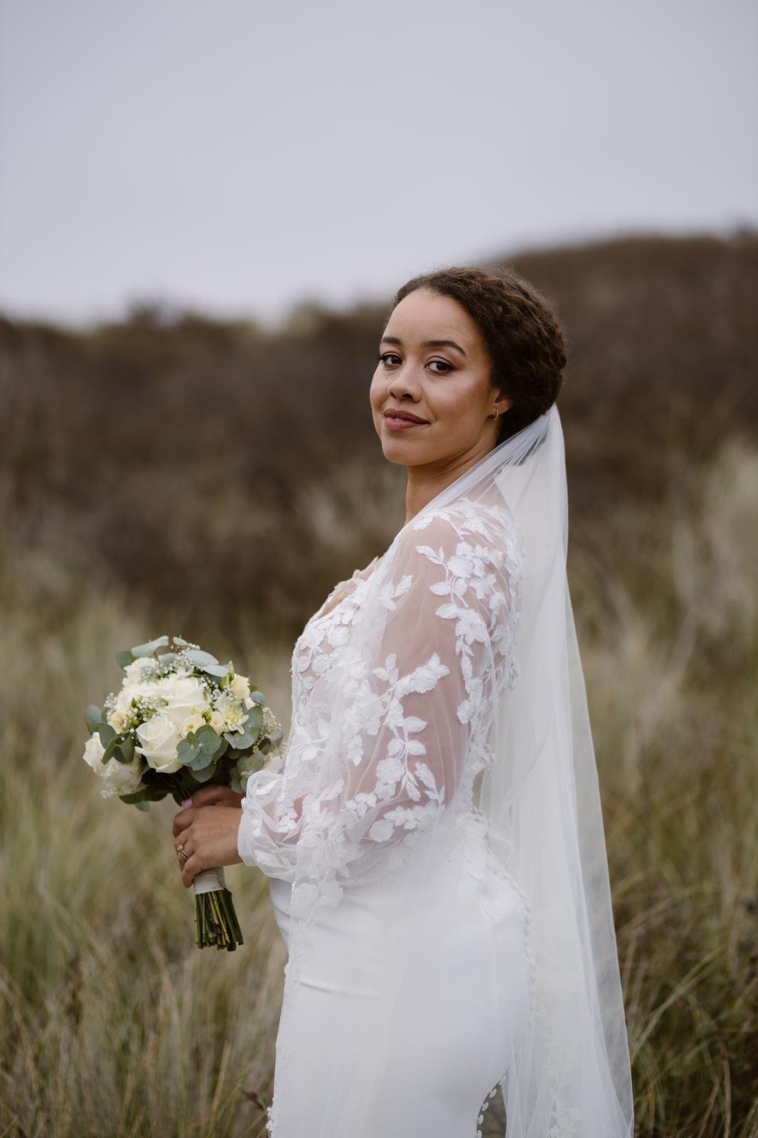Bridal makeup & hair — Luiza, Haarlem by Anna Merenfeld (photo 2)