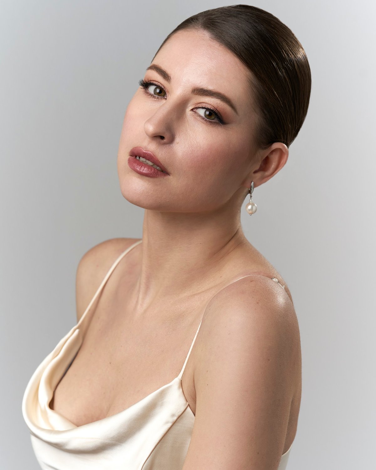Bridal makeup & hair — Maria 2, Amsterdam by Anna Merenfeld (photo 3)