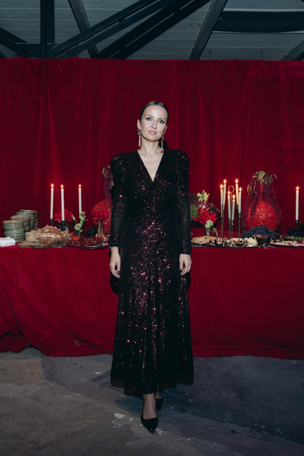 Event makeup & hair — Olga's Birthday, Amsterdam by Anna Merenfeld (photo 2)